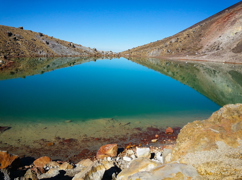 Tongariro Alpine Crossing, New Zealand © Andy Lee